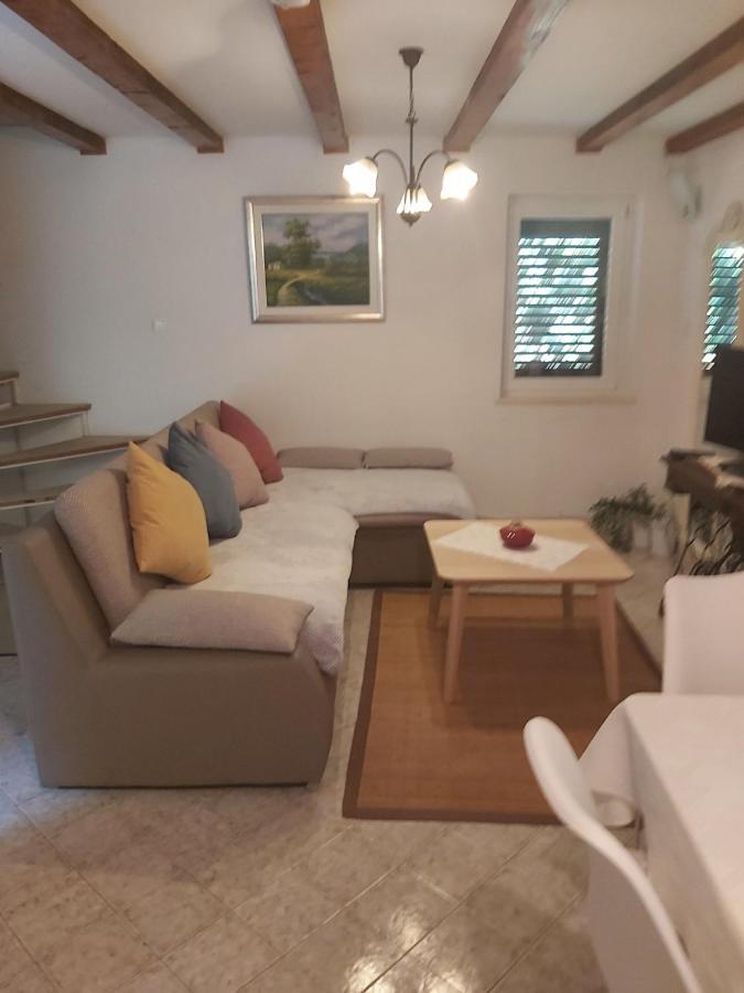 Holiday Home Olive Mill มลินี ภายนอก รูปภาพ
