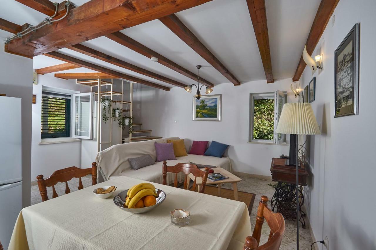 Holiday Home Olive Mill มลินี ภายนอก รูปภาพ
