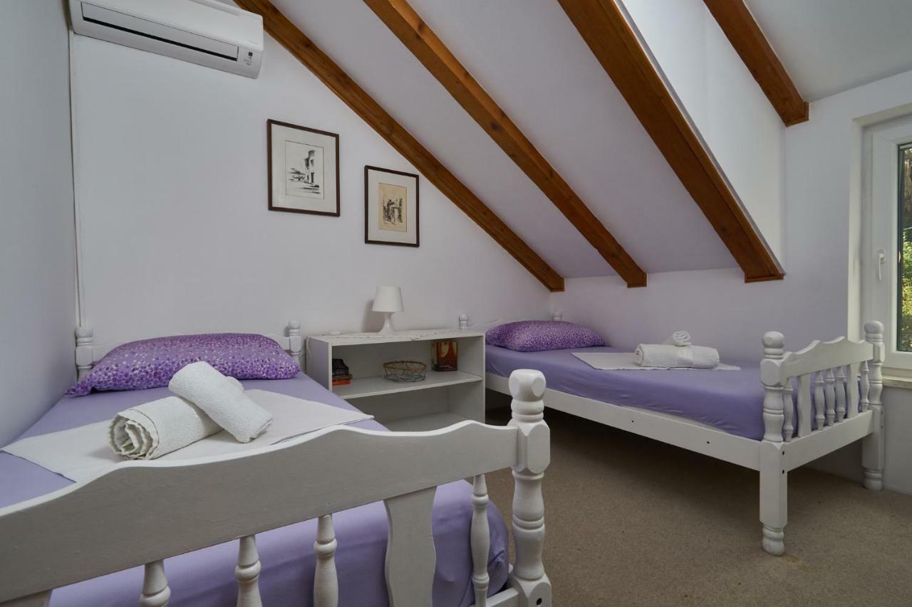 Holiday Home Olive Mill มลินี ภายนอก รูปภาพ